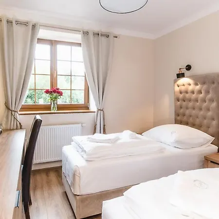 Kapitanskie Aparthotel 3*