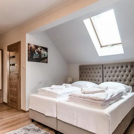 Aparthotel Kapitanskie 3*